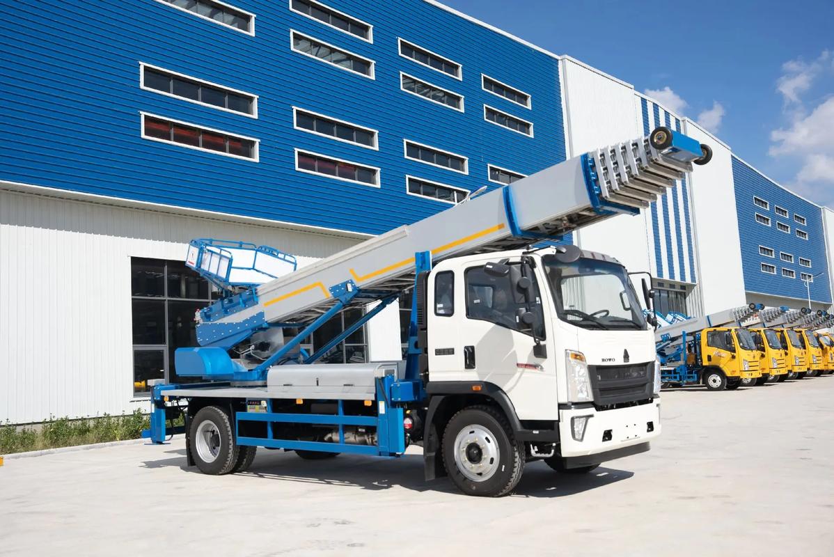 甘孜出租云梯车高空作业车 建筑垃圾搬运