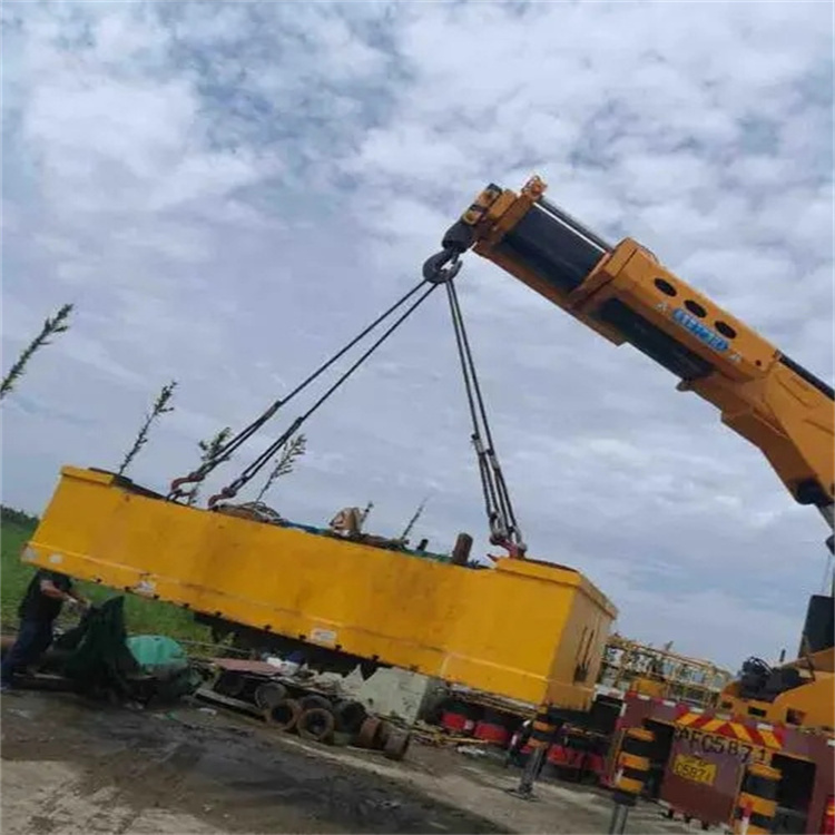 甘孜随车吊吊集装箱怎么吊