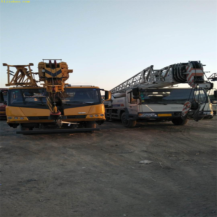 甘孜吊车吊挖机正确办法